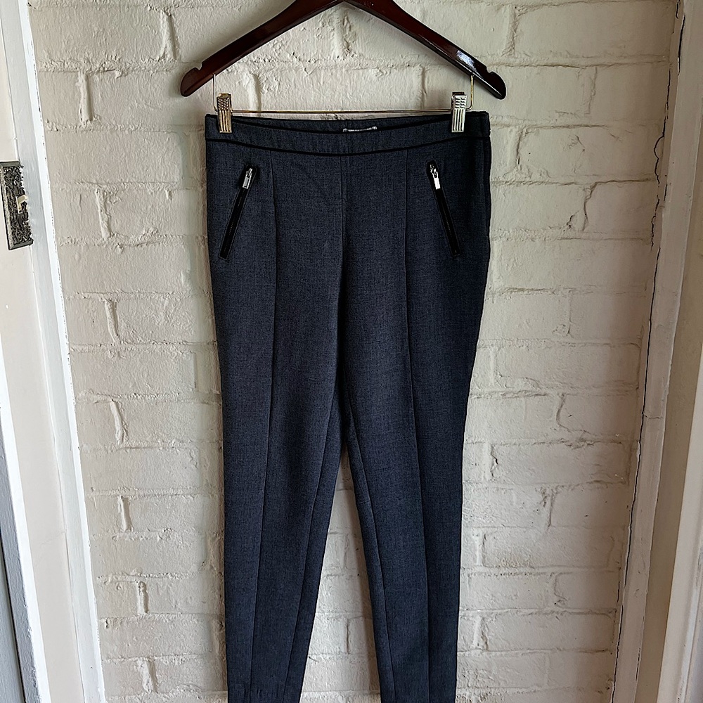 H & M size 8 dark gray and black comfy work business casual trouser pants
